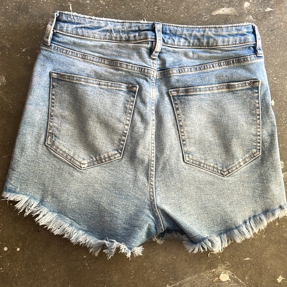 free people crvy cut off shorts - Picture 3 of 3